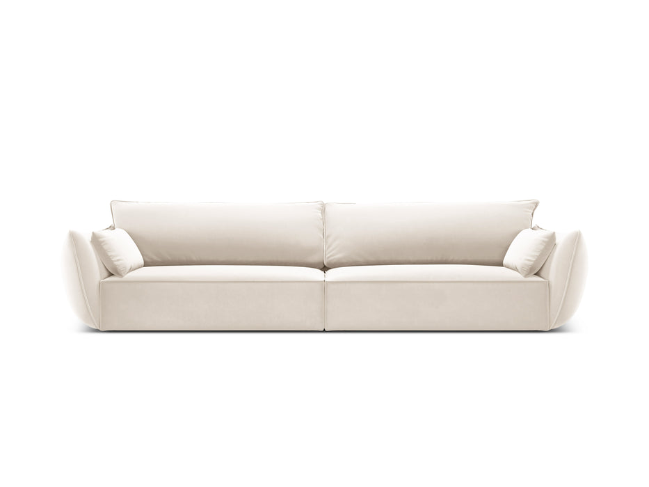 Keturių vietų sofa Kaelle