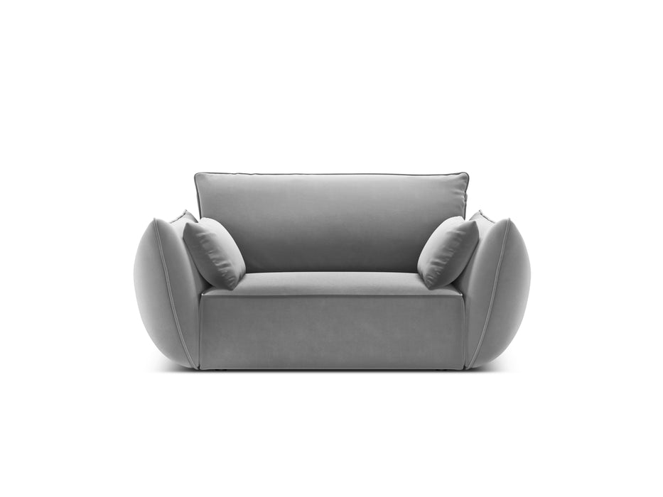 Velvet armchair Kaelle