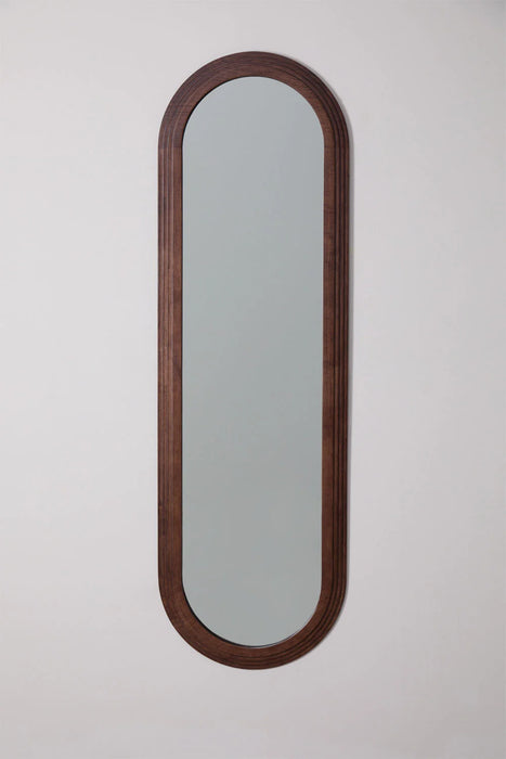 Oval wall mirror made of oak wood Munar