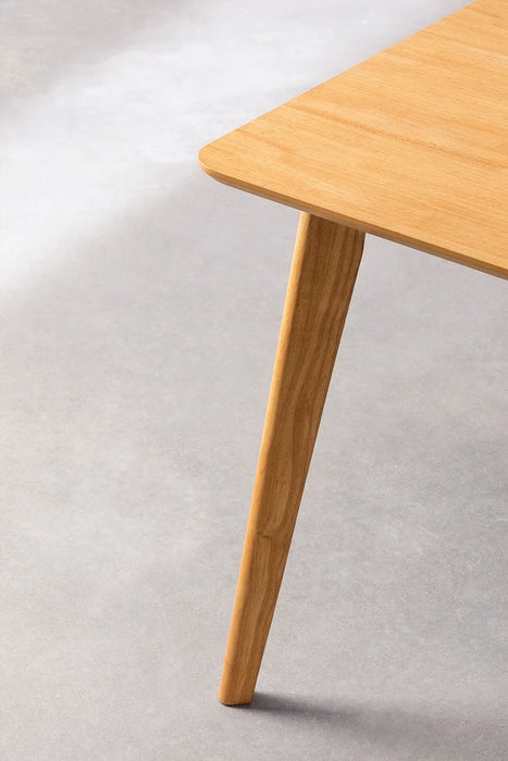 Kerhen dining table
