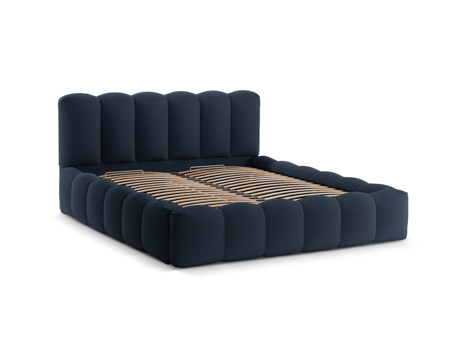 Bed with bedding box Lupine