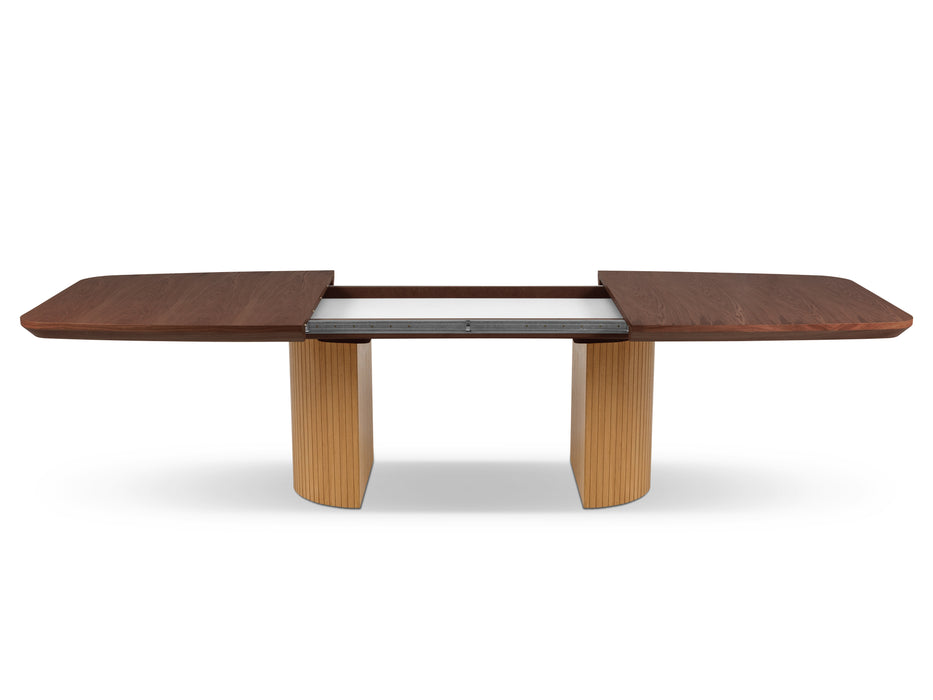 Extendable table Mana