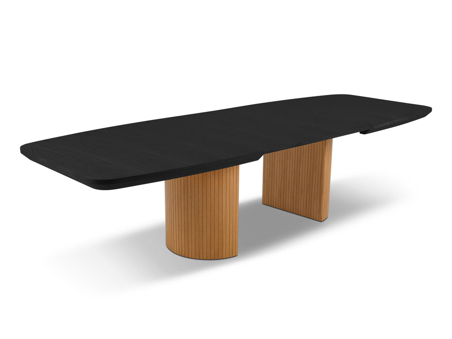 Extendable table Mana