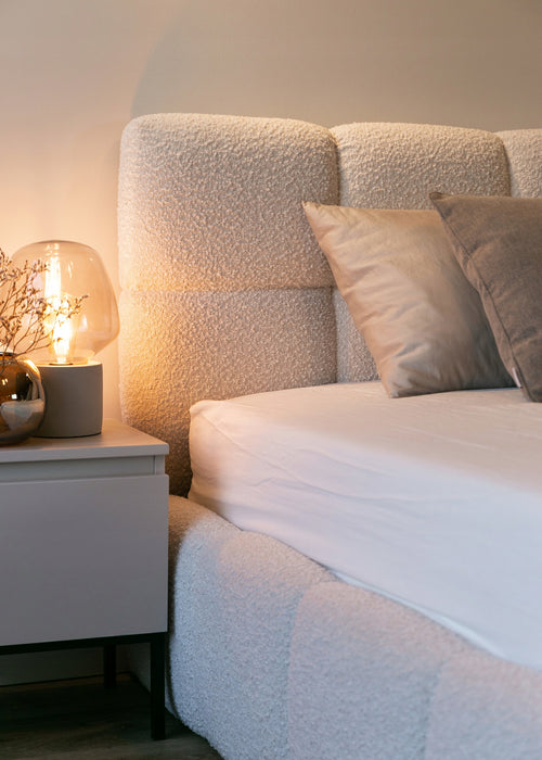 Cloud bed with bedding box