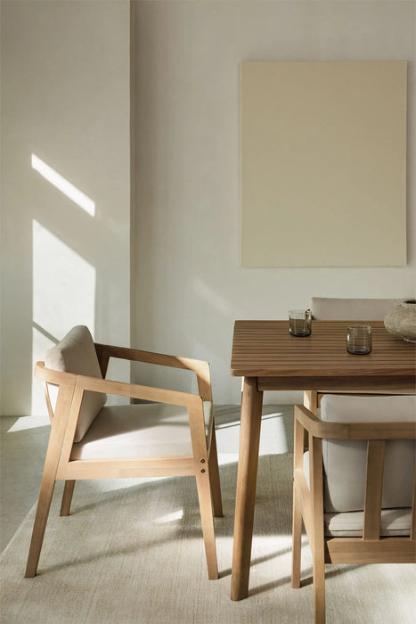 Set of 2 chairs made of acacia wood Kaela