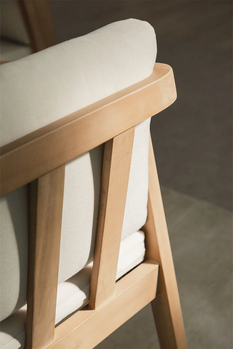 Set of 2 chairs made of acacia wood Kaela