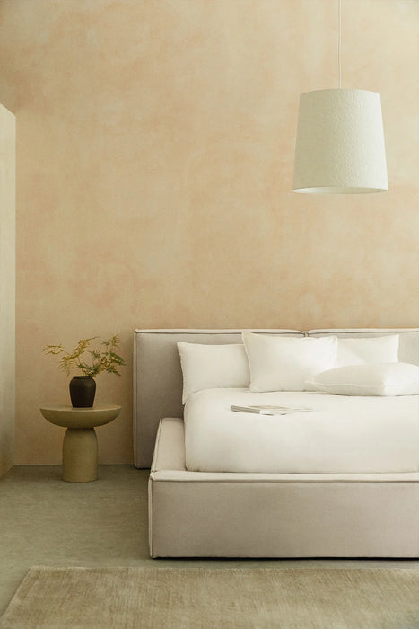 Lunari bed with bedding box