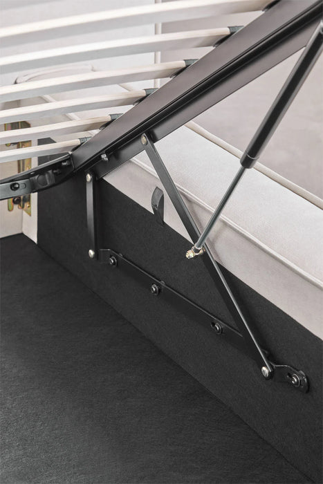 Lunari bed with bedding box