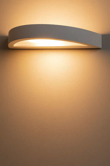 Bertina LED wall lamp