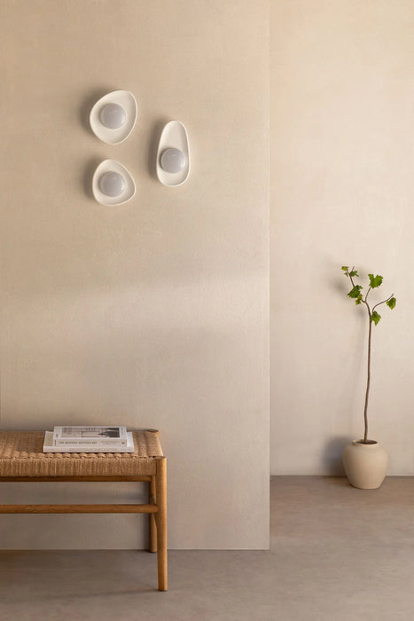 Set of three LED wall lights Givert