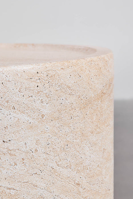 Darwys side table
