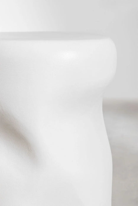 Nubia side table