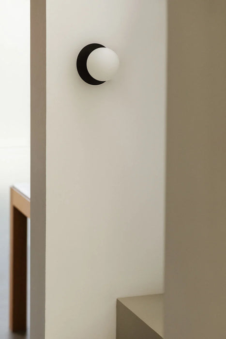 Anine wall lamp